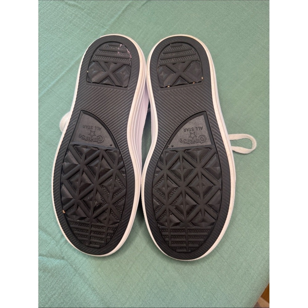 Converse Black and White High-Top Sneakers Size 7 Women - Picture 4 of 4